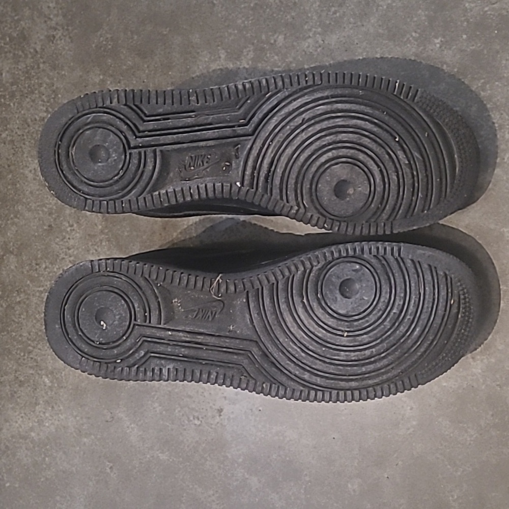 NIKE AIR FORCE 1s LOW TRIPLE BLACK SNEAKERS - Picture 6 of 11